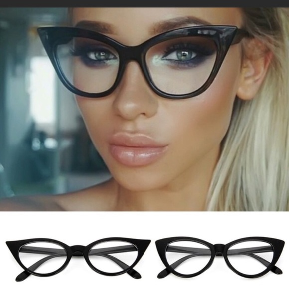 ❄️Last One! 2 Pairs of Fashion Glasses❄️ - Picture 5 of 8